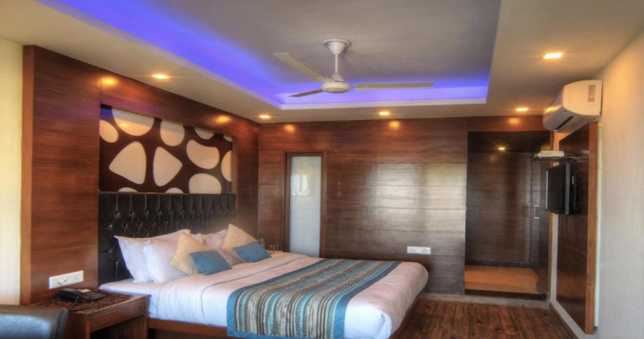 Sanobar The Midtown Hotel Mussoorie Bagian luar foto